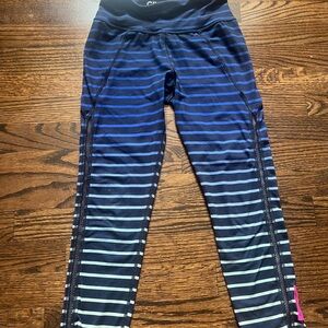 Betsey Johnson cropped leggings